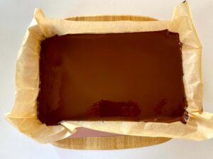 Chocolate caramel slice