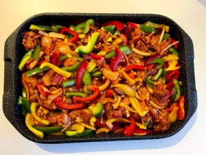 Raw Fajita Mixture (Chicken, Capsicum, Onion, Spices)