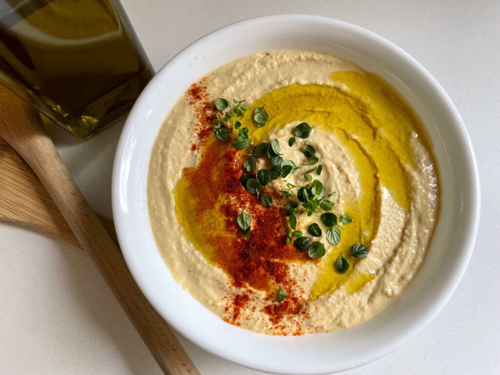 Homemade Hummus with Olive Oil, Paprika, and Italian Thyme