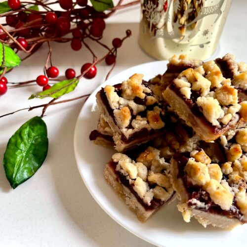 Cherry Crumble Bars